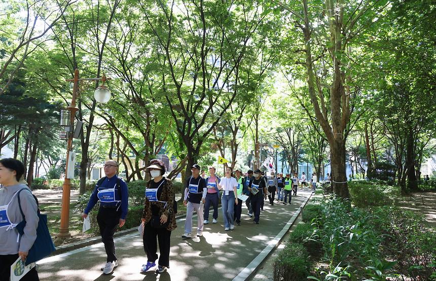 ‘제3회 강남 시니어 기억·돌봄 걷기대회’ - 4