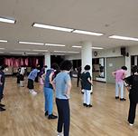 주민자치프로그램 라인댄스반 수업 사진
